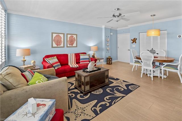 240 Seaview CT 413, Marco Island, FL 34145