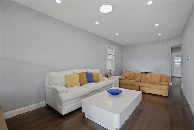 2430 N Normandy Avenue 1, Chicago, IL 60707