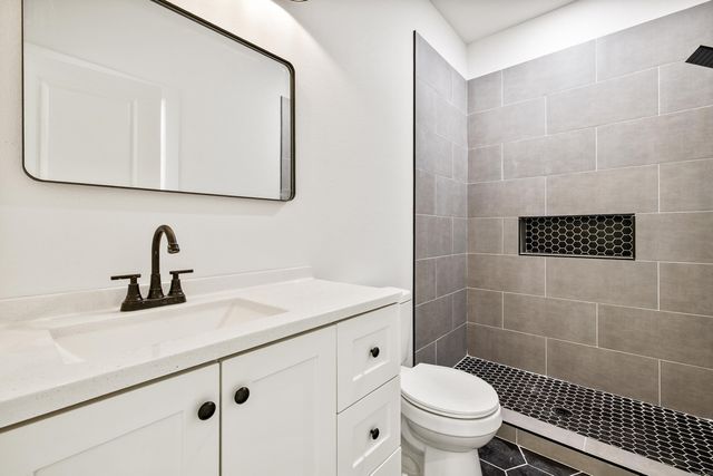 1521 Chatfield Road, Benton, AR 72015