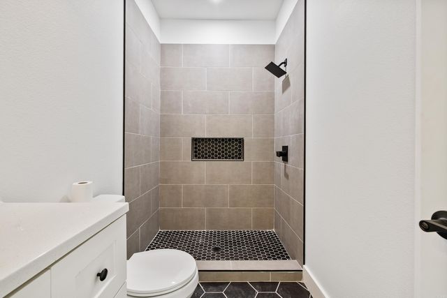 1521 Chatfield Road, Benton, AR 72015