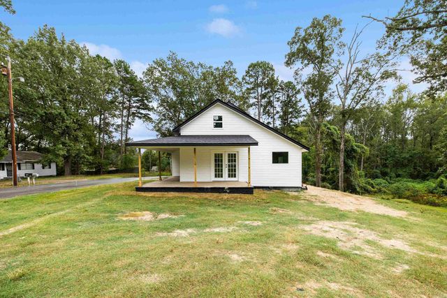 1521 Chatfield Road, Benton, AR 72015