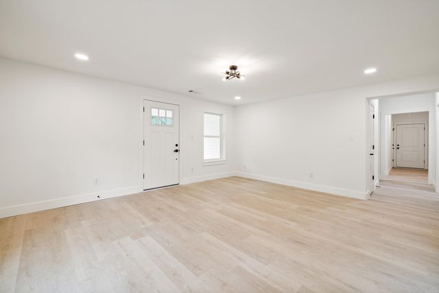 1521 Chatfield Road, Benton, AR 72015