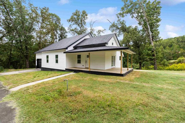 1521 Chatfield Road, Benton, AR 72015