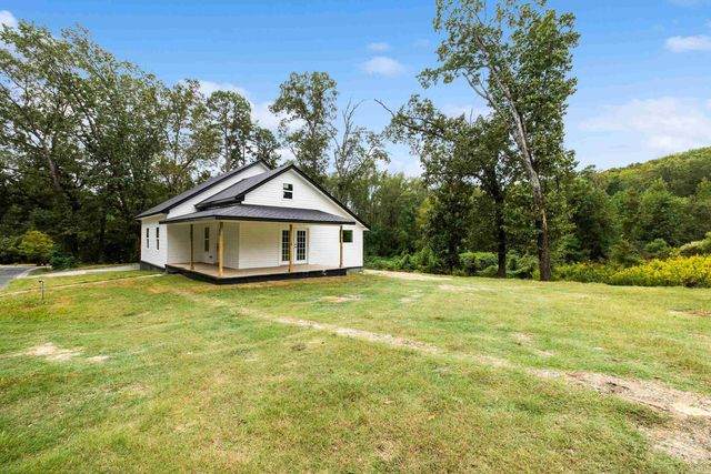 1521 Chatfield Road, Benton, AR 72015