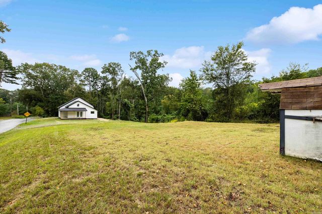 1521 Chatfield Road, Benton, AR 72015