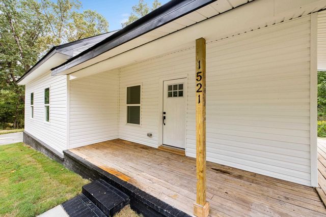 1521 Chatfield Road, Benton, AR 72015