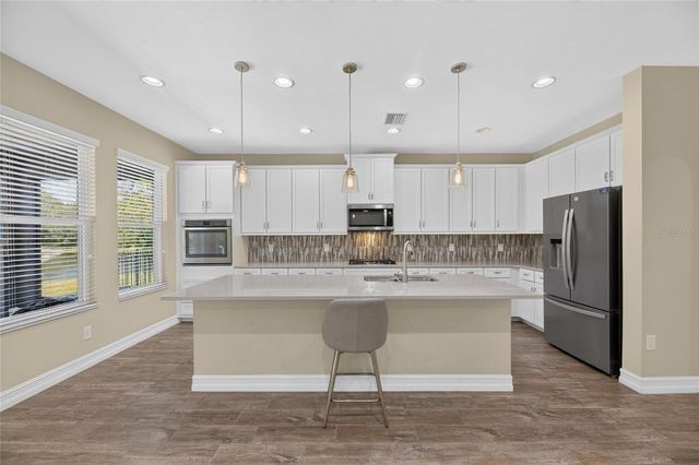 3506 WICKET FIELD ROAD, Lutz, FL 33548