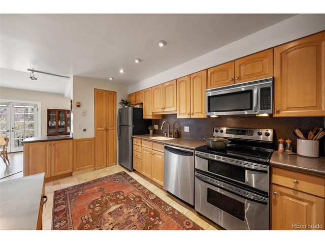 960 N Sherman St 2A, Denver, CO 80203