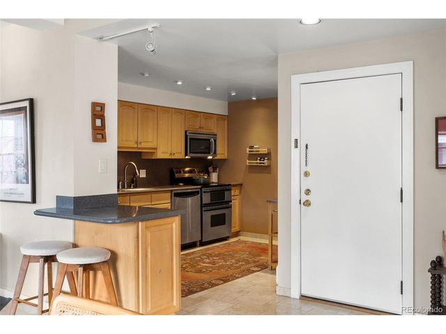 960 N Sherman St 2A, Denver, CO 80203