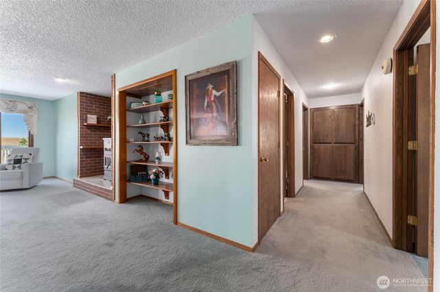 6397 Coyote Heights Road N, Odessa, WA 98159