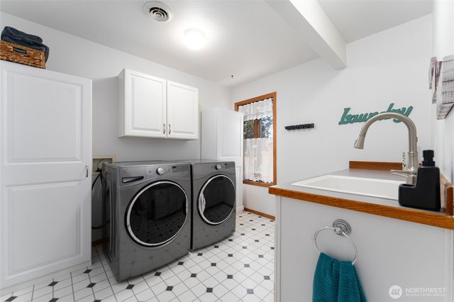 6397 Coyote Heights Road N, Odessa, WA 98159