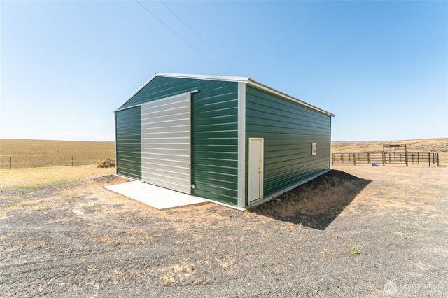 6397 Coyote Heights Road N, Odessa, WA 98159