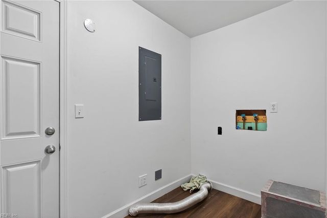 4707 Dermott ST, Chesapeake, VA 23320