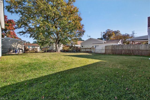 4707 Dermott ST, Chesapeake, VA 23320