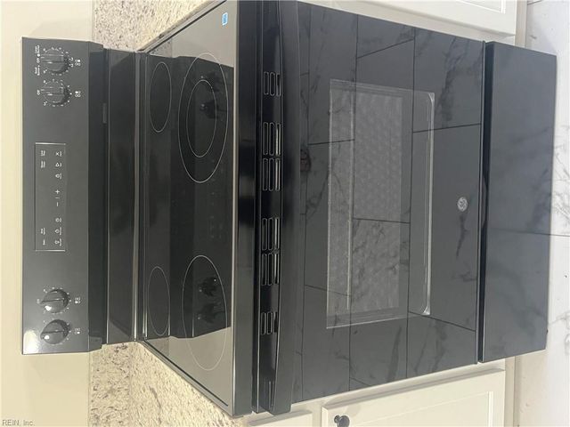 4707 Dermott ST, Chesapeake, VA 23320