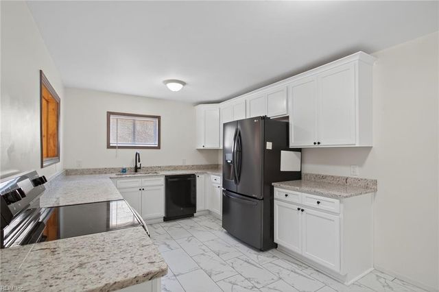 4707 Dermott ST, Chesapeake, VA 23320