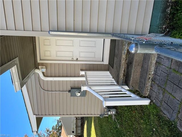 4707 Dermott ST, Chesapeake, VA 23320