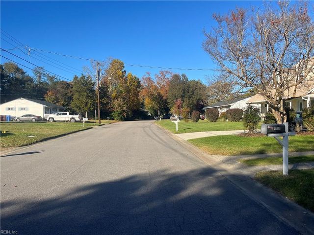 4707 Dermott ST, Chesapeake, VA 23320