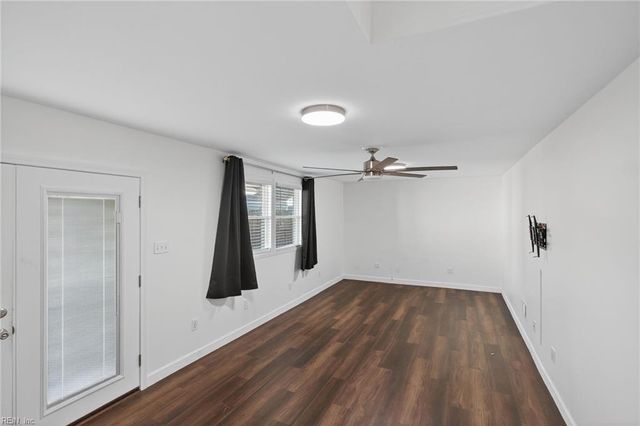 4707 Dermott ST, Chesapeake, VA 23320