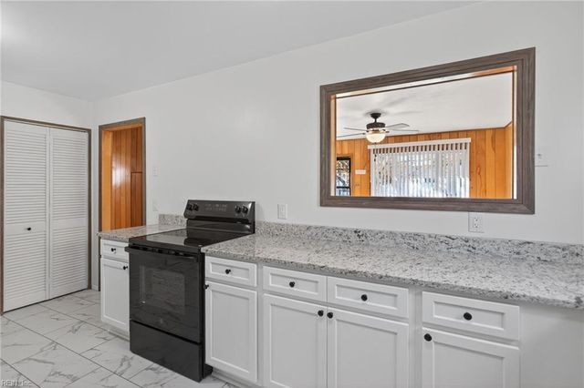 4707 Dermott ST, Chesapeake, VA 23320