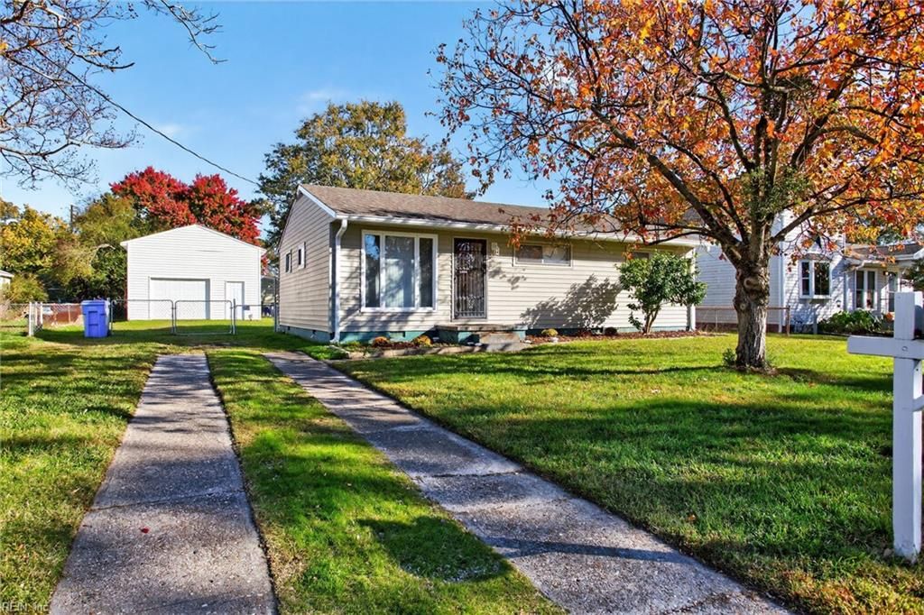 4707 Dermott ST, Chesapeake, VA 23320