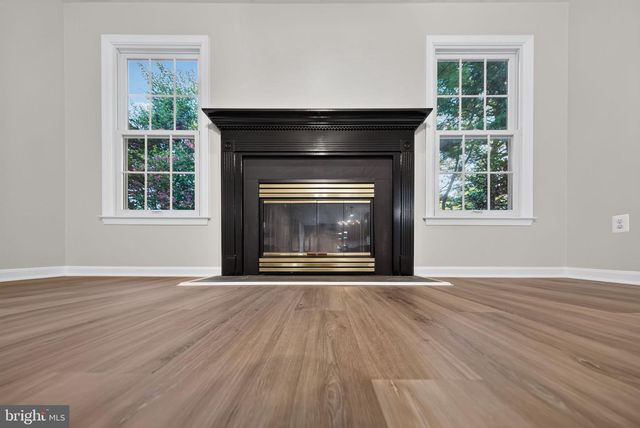 1101 SUGAR MAPLE LN, Herndon, VA 20170