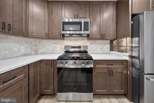 1101 SUGAR MAPLE LN, Herndon, VA 20170