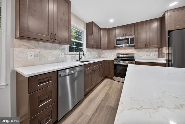 1101 SUGAR MAPLE LN, Herndon, VA 20170