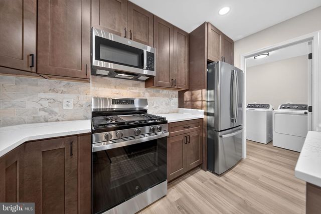 1101 SUGAR MAPLE LN, Herndon, VA 20170