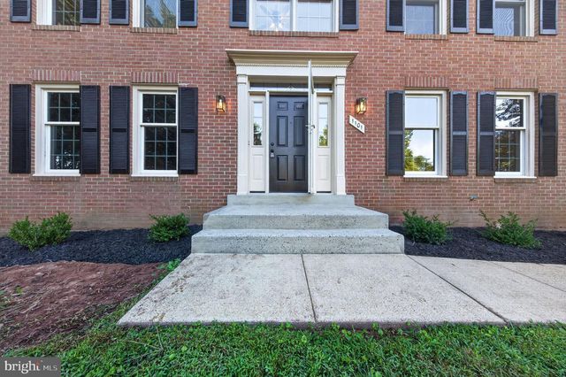 1101 SUGAR MAPLE LN, Herndon, VA 20170