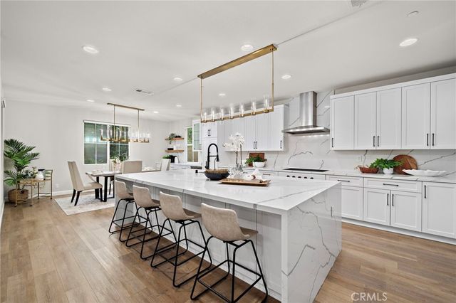 106 Fieldwood, Irvine, CA 92618