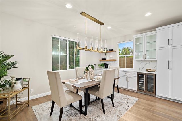 106 Fieldwood, Irvine, CA 92618