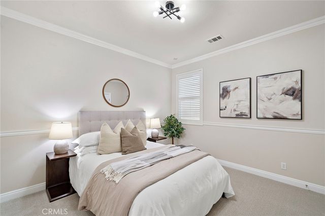 106 Fieldwood, Irvine, CA 92618