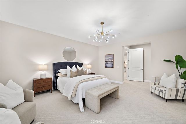 106 Fieldwood, Irvine, CA 92618