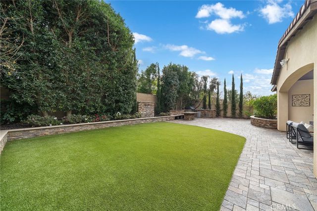 106 Fieldwood, Irvine, CA 92618