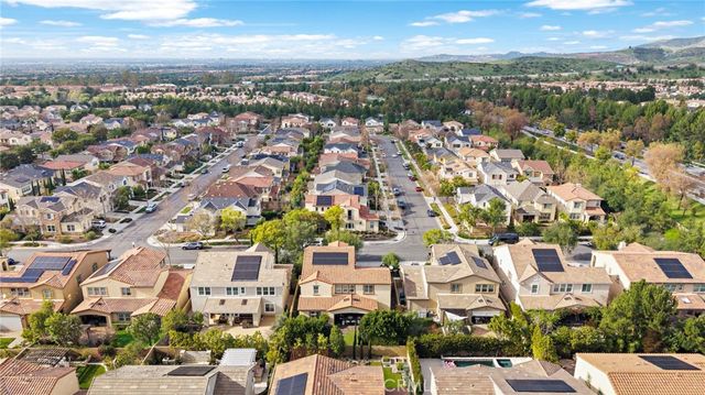 106 Fieldwood, Irvine, CA 92618