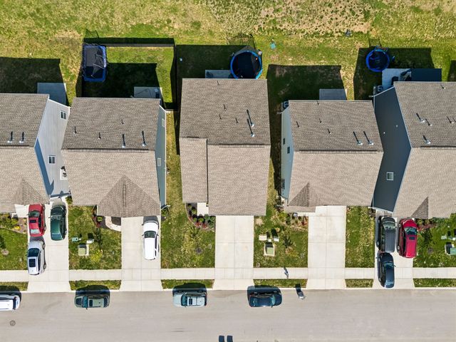 3005 Drumwright Way, Columbia, TN 38401