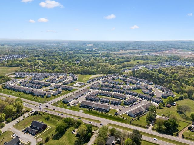 3005 Drumwright Way, Columbia, TN 38401
