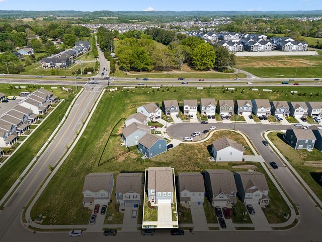 3005 Drumwright Way, Columbia, TN 38401