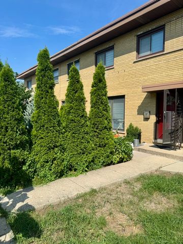 639 Maple Court, Mount Prospect, IL 60056