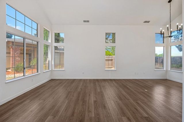 6431 Canyon Creek Way, Elk Grove, CA 95758
