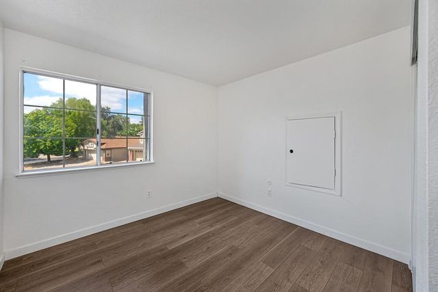 6431 Canyon Creek Way, Elk Grove, CA 95758
