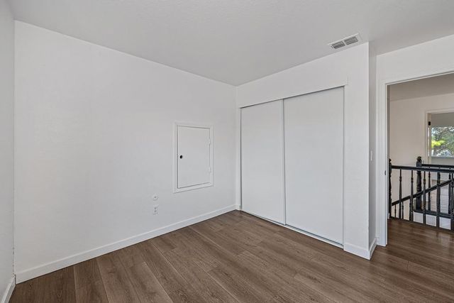 6431 Canyon Creek Way, Elk Grove, CA 95758