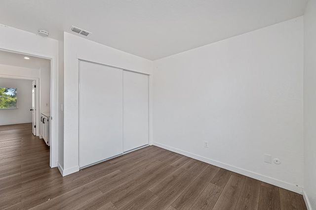 6431 Canyon Creek Way, Elk Grove, CA 95758