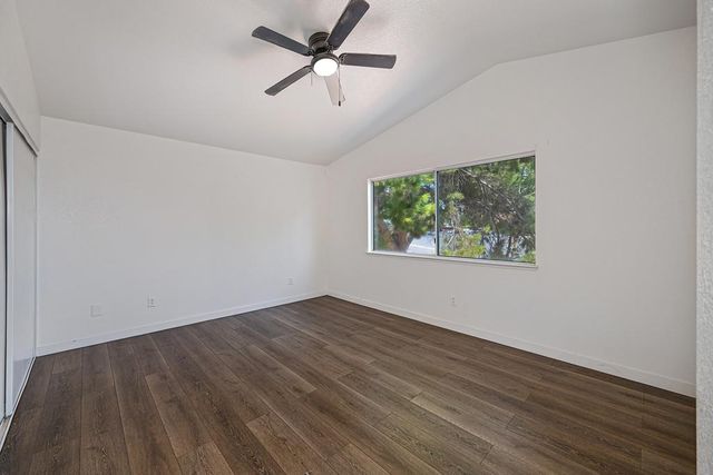 6431 Canyon Creek Way, Elk Grove, CA 95758