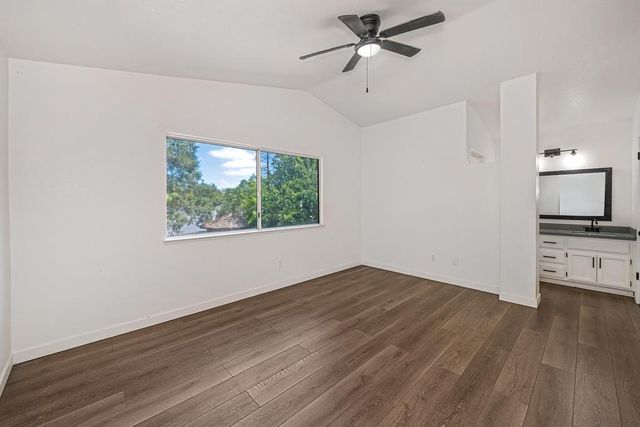 6431 Canyon Creek Way, Elk Grove, CA 95758