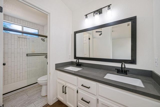 6431 Canyon Creek Way, Elk Grove, CA 95758