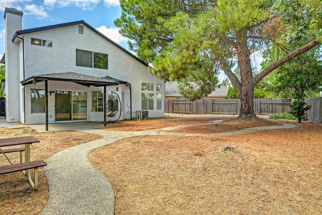 6431 Canyon Creek Way, Elk Grove, CA 95758