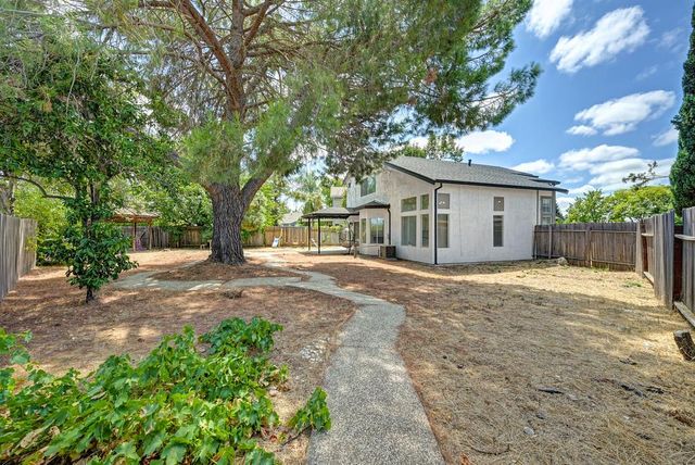 6431 Canyon Creek Way, Elk Grove, CA 95758