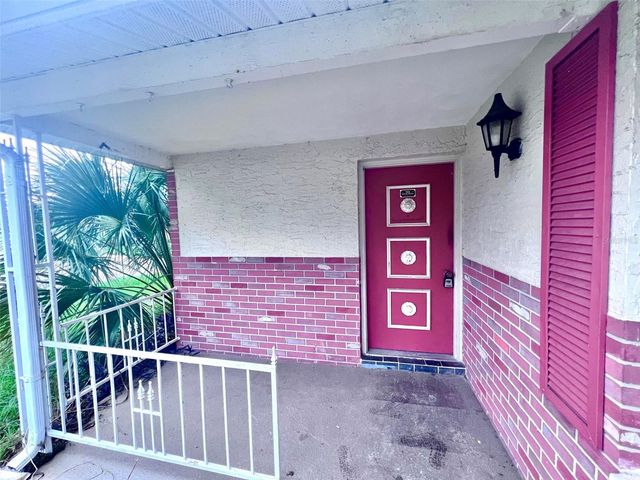 7204 ISLE DRIVE, Port Richey, FL 34668